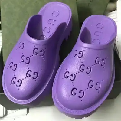 כפכפי גוצ'י Gucci