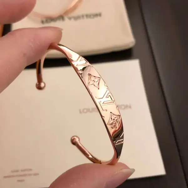 צמיד לואי ויטון Louis Vuitton