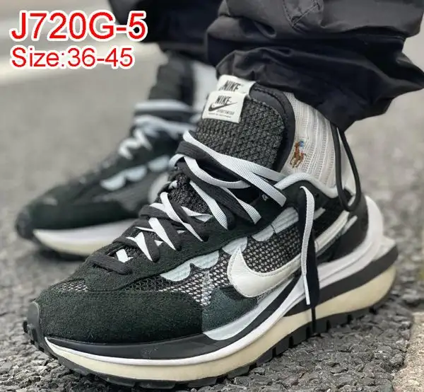 נעלי ספורט גברים נייק NIKE