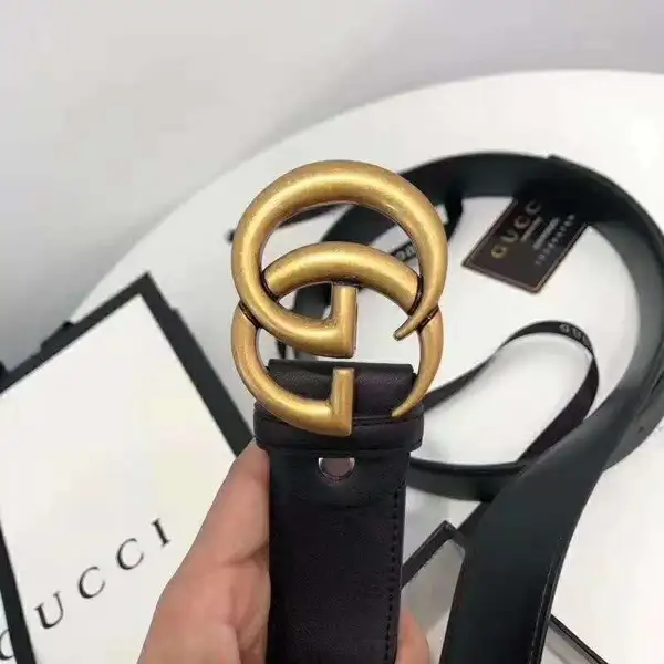 חגורת עור נשים גוצ'י Gucci GG