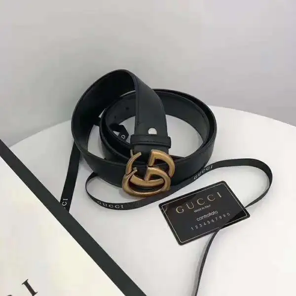 חגורת עור נשים גוצ'י Gucci GG