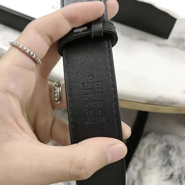 חגורת עור נשים גוצ'י Gucci GG
